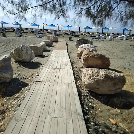 Holiday home Mersinera Paradise Garden Noah House Kivisil