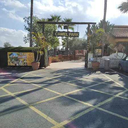 Casa vacanze Mersinera Paradise Garden Noah House Kivisil