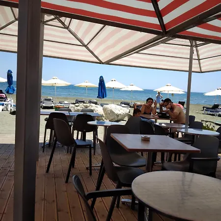 Mersinera Paradise Garden Noah House Сasa de vacaciones *