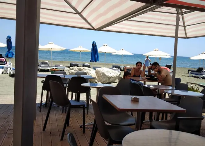 Mersinera Paradise Garden Noah House Σπίτι διακοπών *